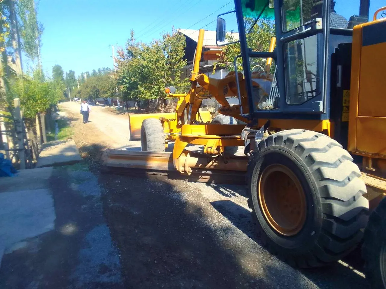 Qo'rg'ontepada "Tashabbusli byudjet" g'olibi mahallada yo'llar asfaltlanmoqda
