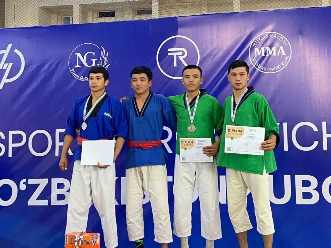 Mamurobodlik yosh polvonlar belbog'li kurash bo'yicha O'zbekiston chempionatida uch bronza medal qo'lga kiritdi