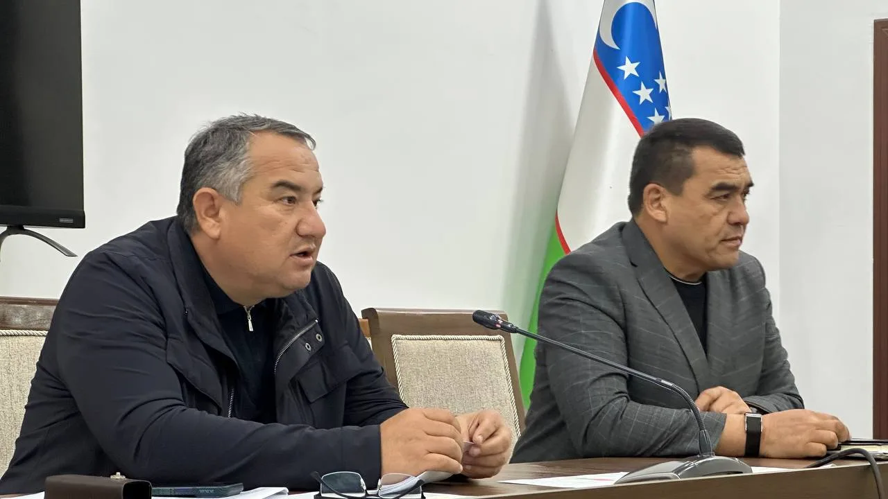 Jalaquduqda oilaviy ajrimlar sonining ortishi tanqidiy muhokama qilindi