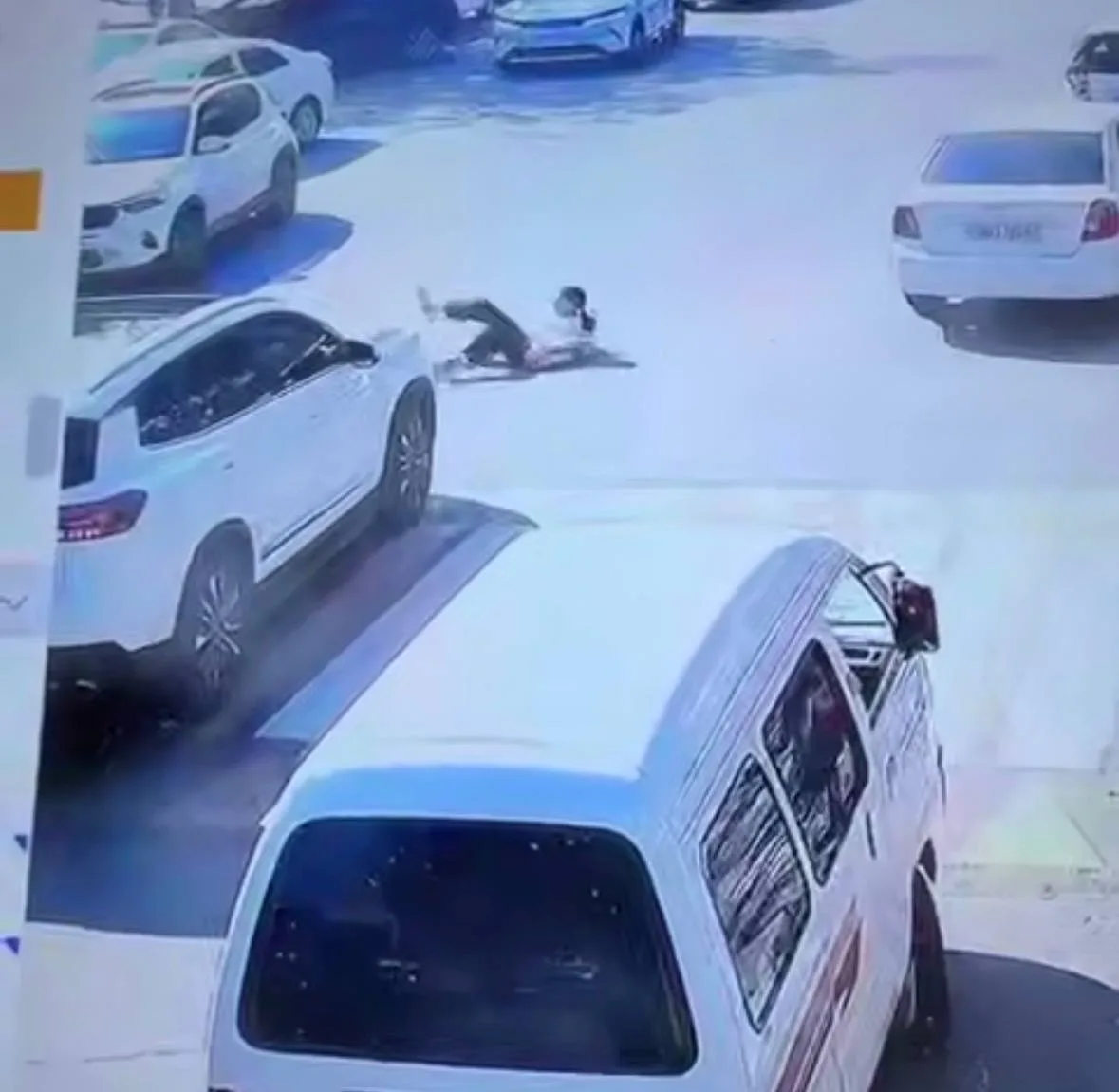 Andijonda piyodalar o‘tish joyida qizni urib, qochib ketgan haydovchi aniqlandi